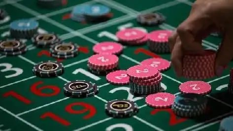 Pusat olahraga dan hiburan virtual Indonesia